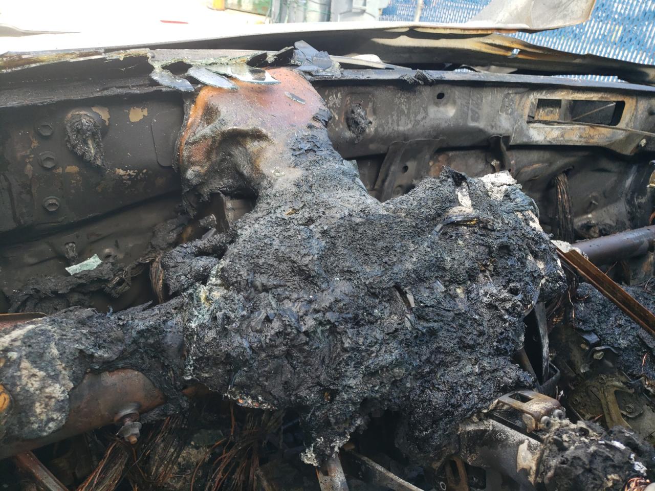 2007 Toyota Avalon VIN 4T1BK36B27U222762 Copart auction photo, burn damage thumbnail 9