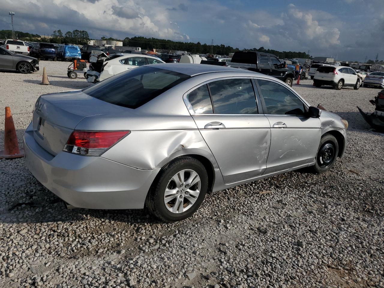 2009 Honda Accord VIN JHMCP264X9C002718 Copart auction photo, side damage thumbnail 3