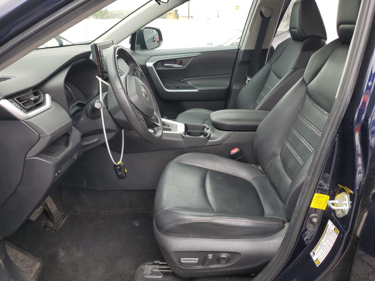 2020 Toyota RAV 4 VIN 2T3C1RFV3LW084297 Copart auction photo, front end damage thumbnail 7