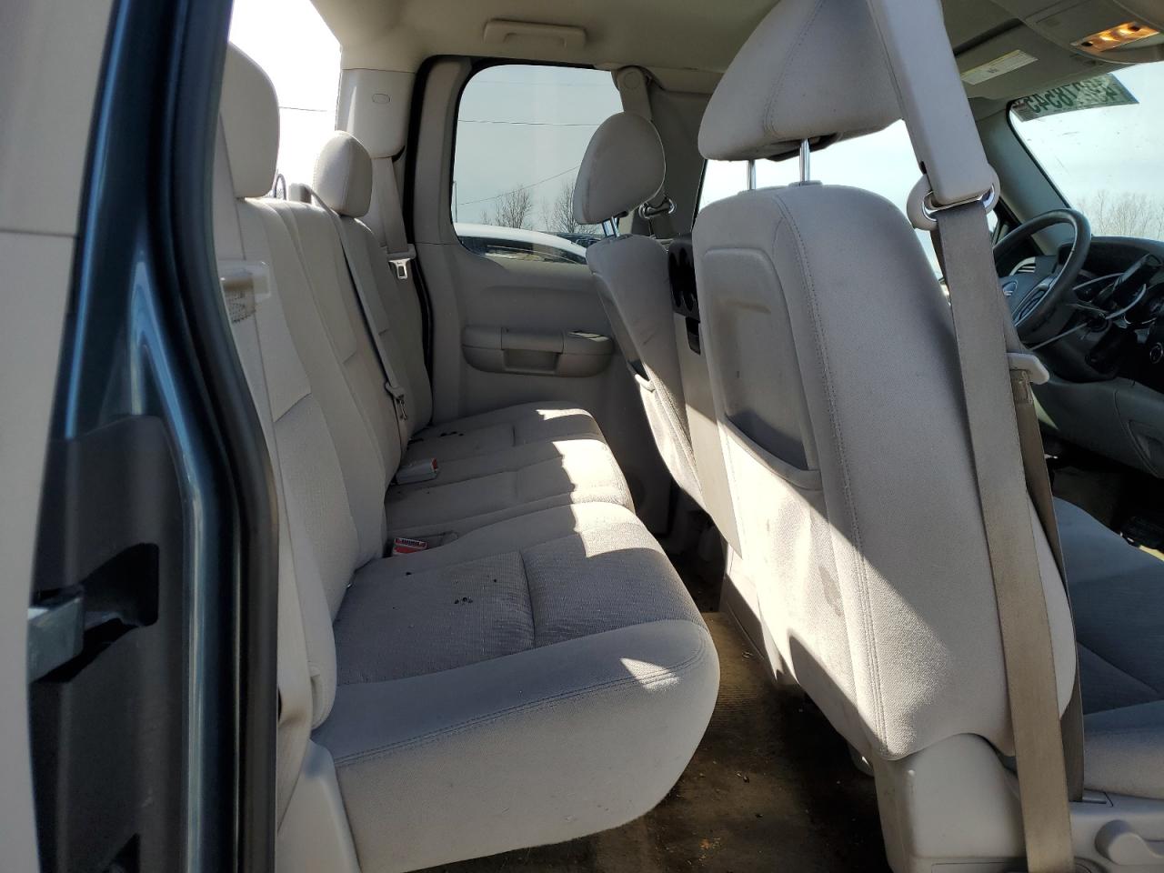 2011 GMC Sierra VIN 1GTR2VE38BZ398803 Copart auction photo, all over damage thumbnail 10