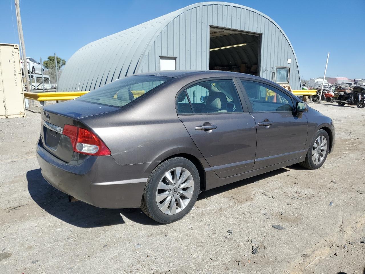 2011 Honda Civic VIN 19XFA1F89BE013897 Copart auction photo, front end / minor dent/scratches damage thumbnail 3