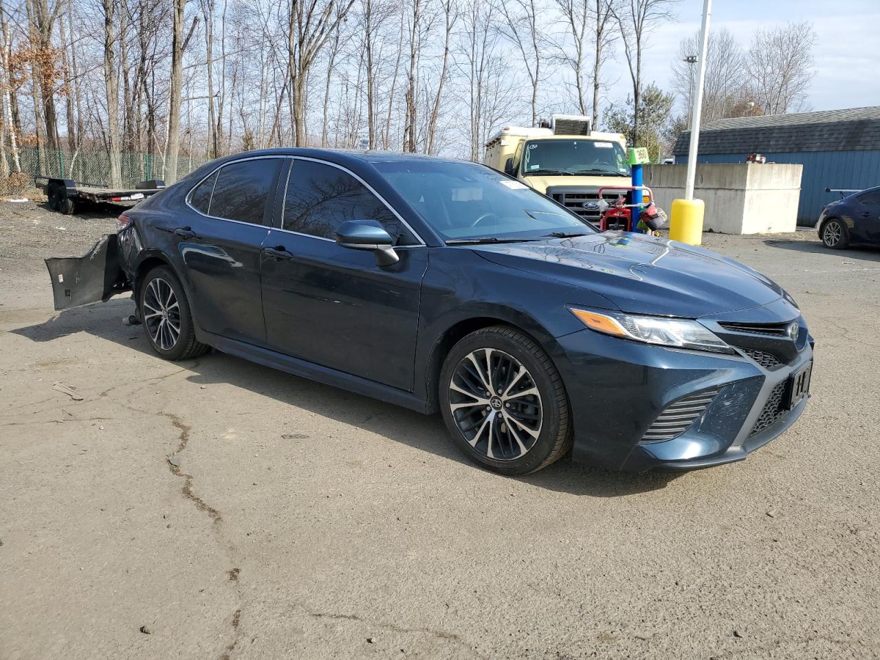 2018 Toyota Camry VIN 4T1B11HK4JU641272 Copart auction photo, rear end damage thumbnail 4