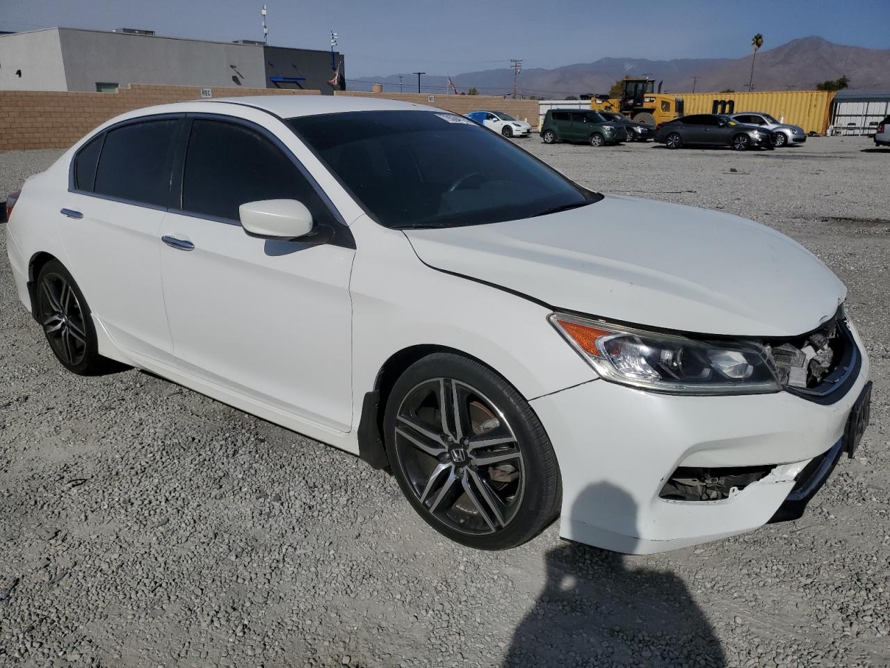 2016 Honda Accord VIN 1HGCR2F52GA073331 Copart auction photo, front end damage thumbnail 4