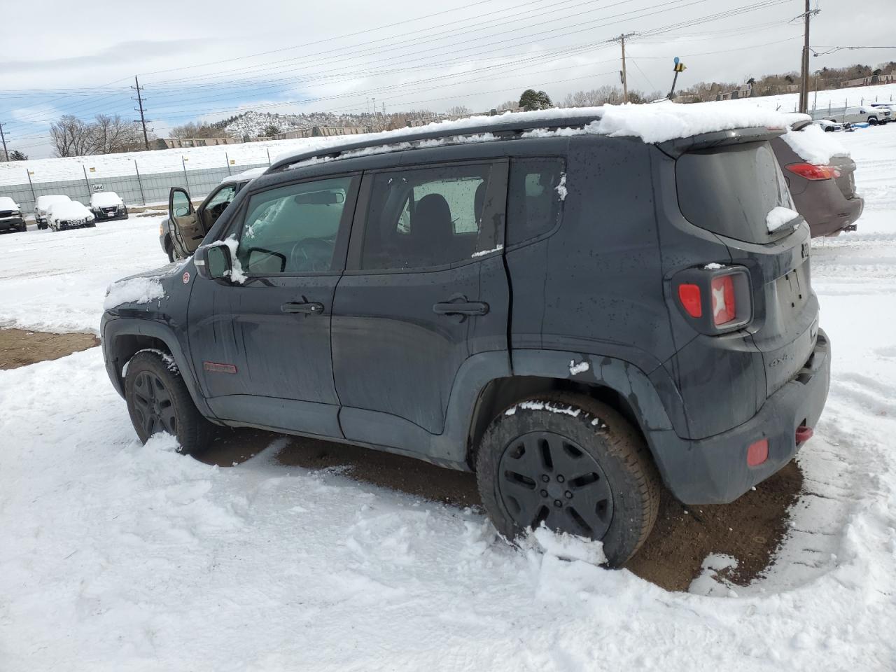 2018 Jeep Renegade VIN ZACCJBCB2JPH81604 Copart auction photo, rear end / side damage thumbnail 2