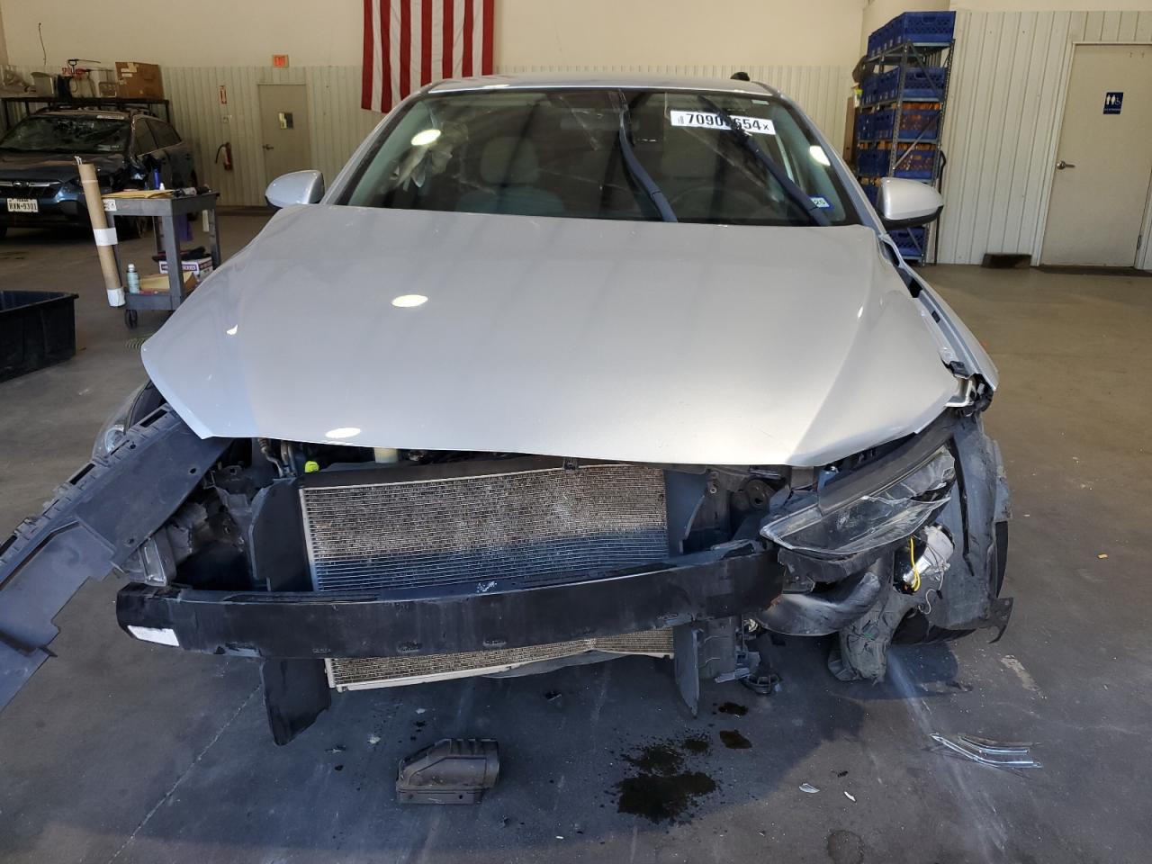 2018 Hyundai Elantra VIN 5NPD84LF1JH375532 Copart auction photo, front end / minor dent/scratches damage thumbnail 5