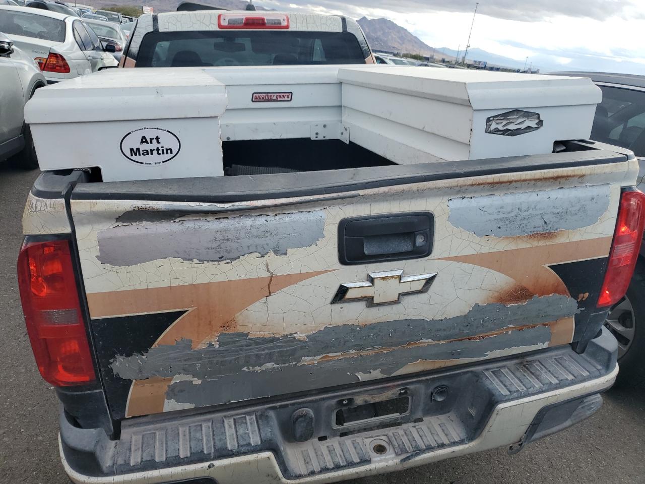 2015 Chevrolet Colorado VIN 1GCHSBEA4F1133972 Copart auction photo, all over damage thumbnail 6