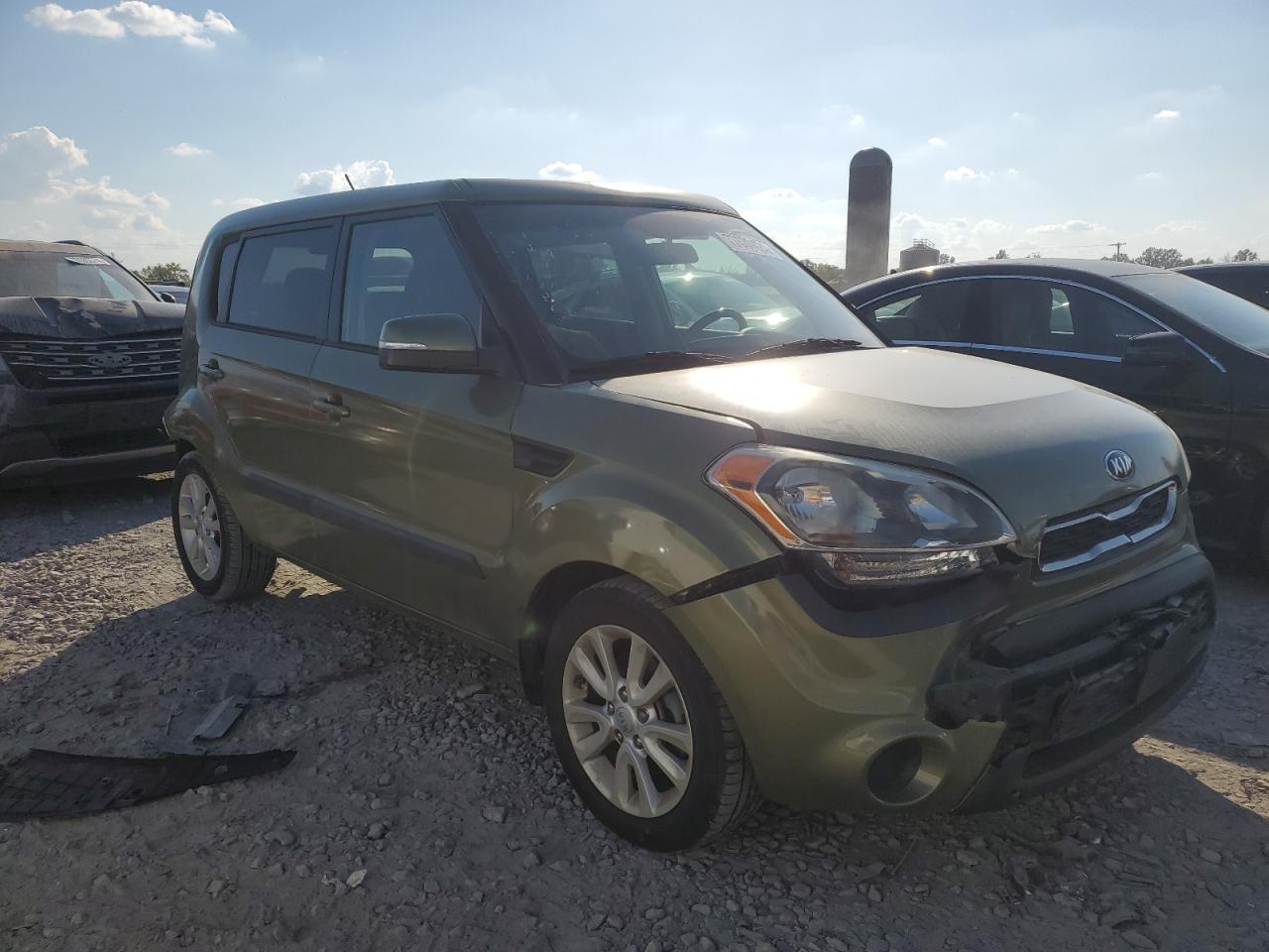 2013 KIA Soul VIN KNDJT2A66D7577784 Copart auction photo, rear end / front end damage thumbnail 4