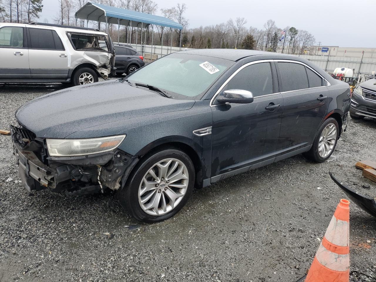 2015 Ford Taurus VIN 1FAHP2F84FG116296
