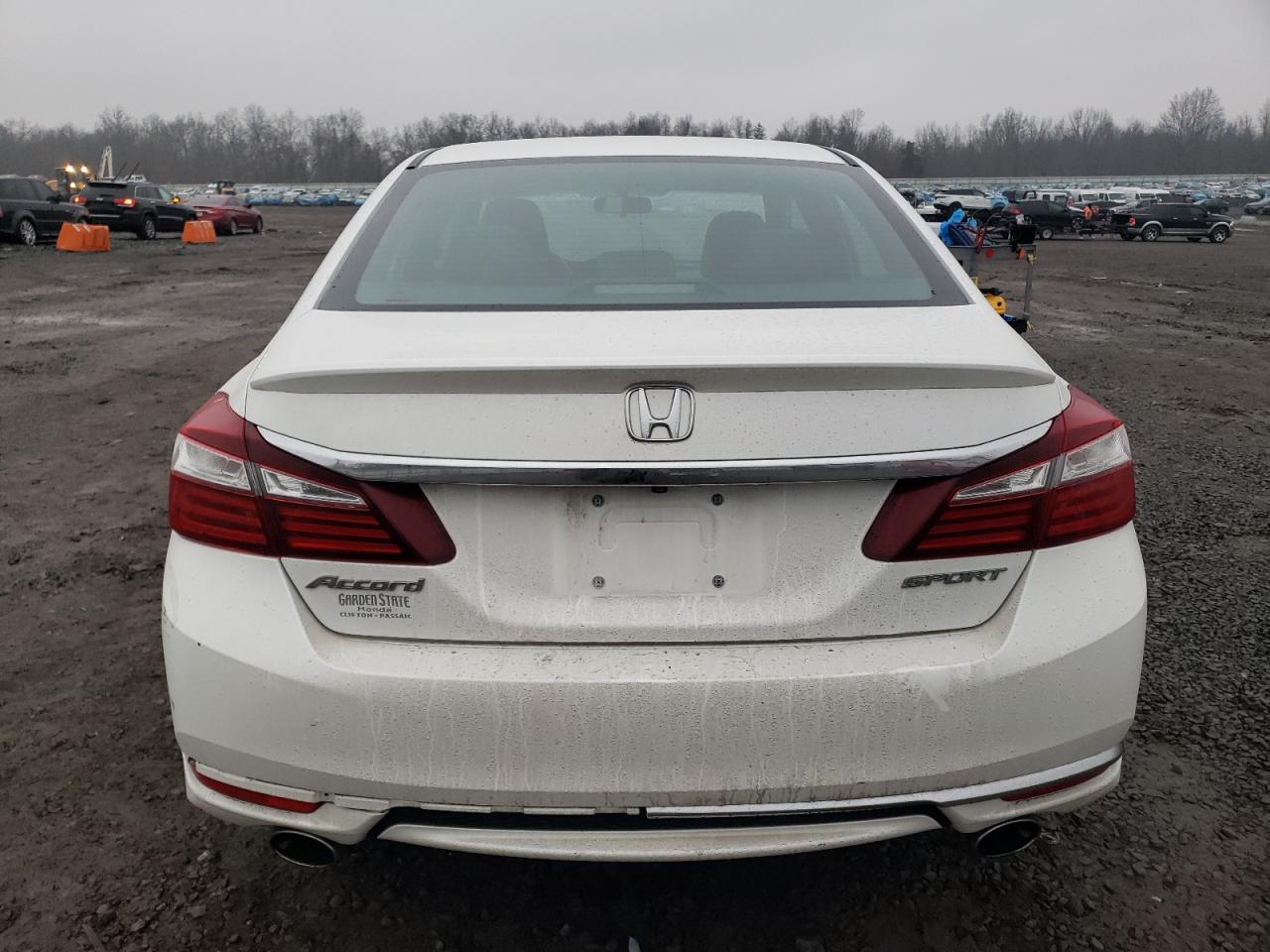 2017 Honda Accord VIN 1HGCR2F55HA279177 Copart auction photo, front end / rear end damage thumbnail 6