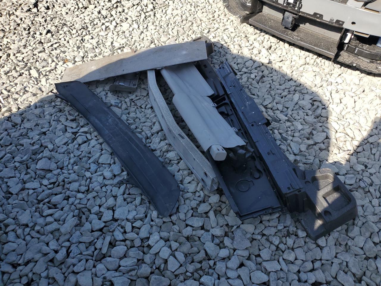 2012 Toyota Highlander VIN 5TDBK3EH1CS095219 Copart auction photo, rear end damage thumbnail 13