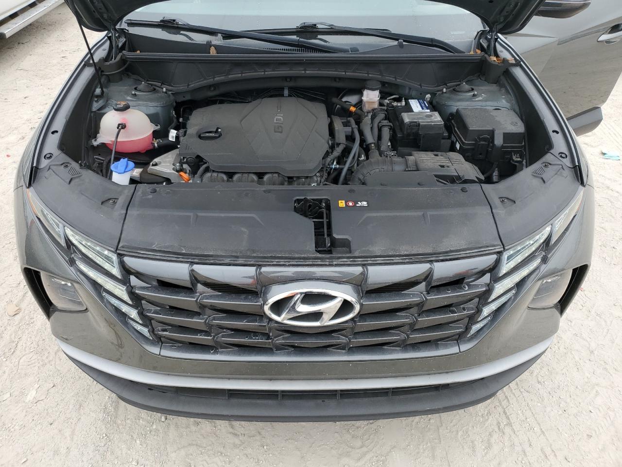 2022 Hyundai Tucson VIN 5NMJA3AE3NH070046 Copart auction photo, side / minor dent/scratches damage thumbnail 12