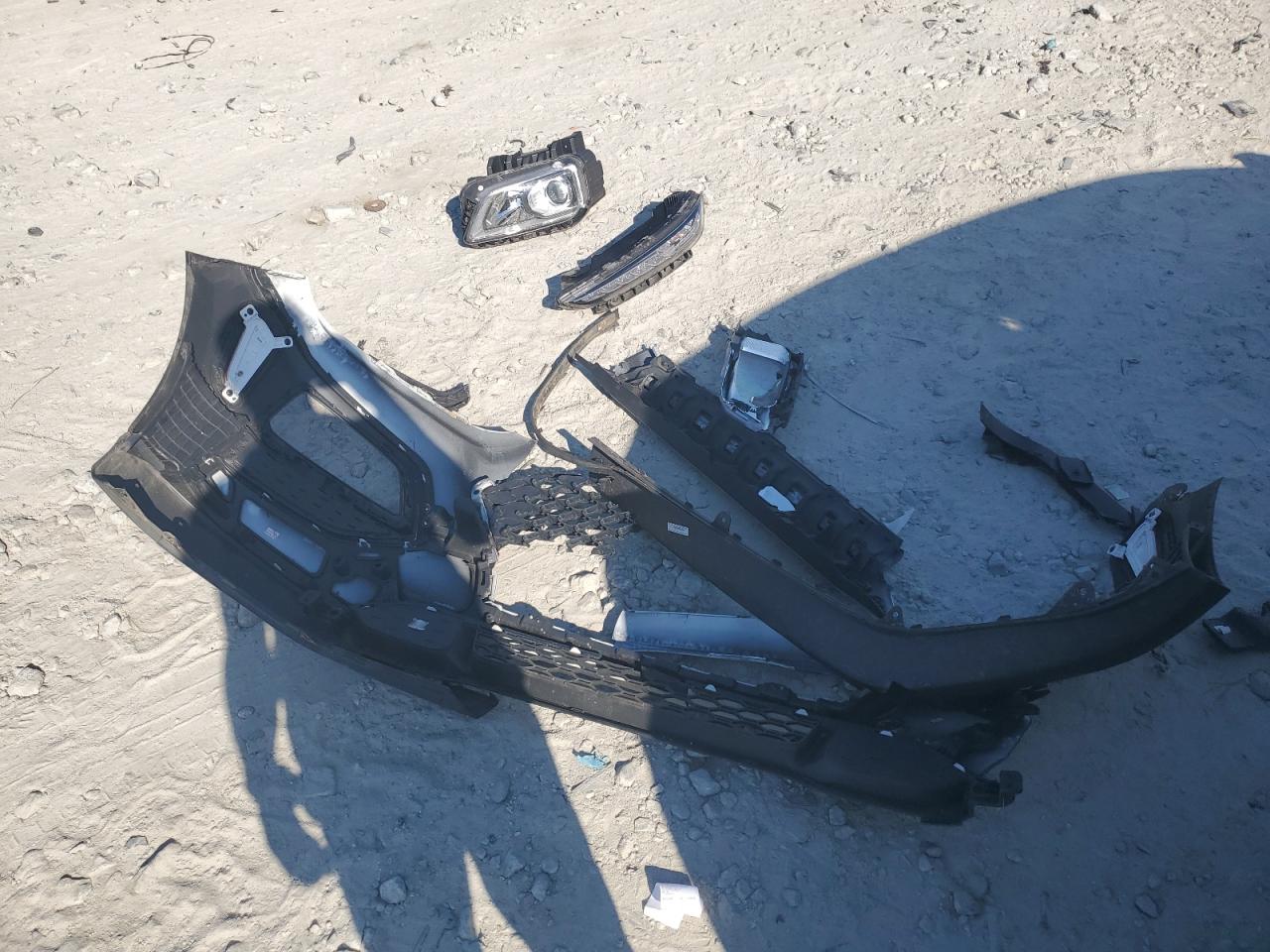 2021 Hyundai Kona VIN KM8K1CAA0MU664744 Copart auction photo, front end damage thumbnail 13