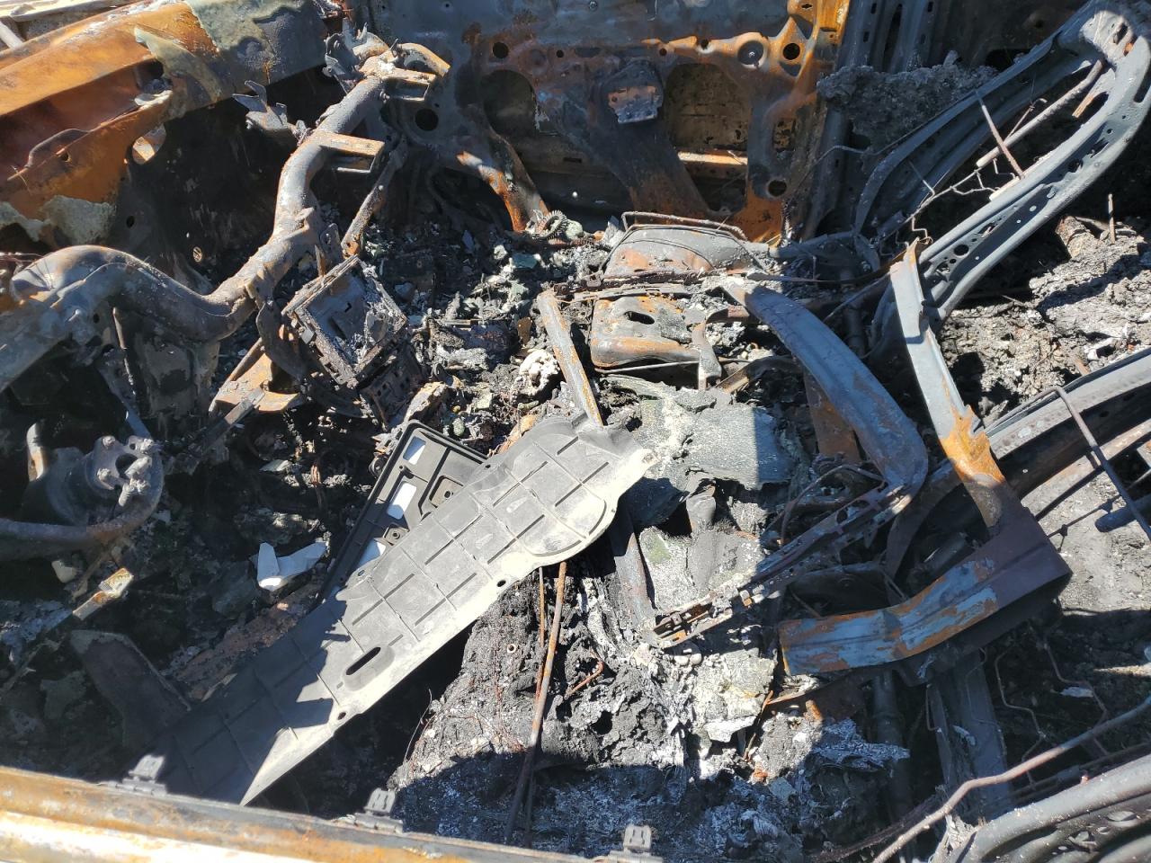2020 Cadillac Escalade VIN 1GYS4BKJ3LR257797 Copart auction photo, burn damage thumbnail 7