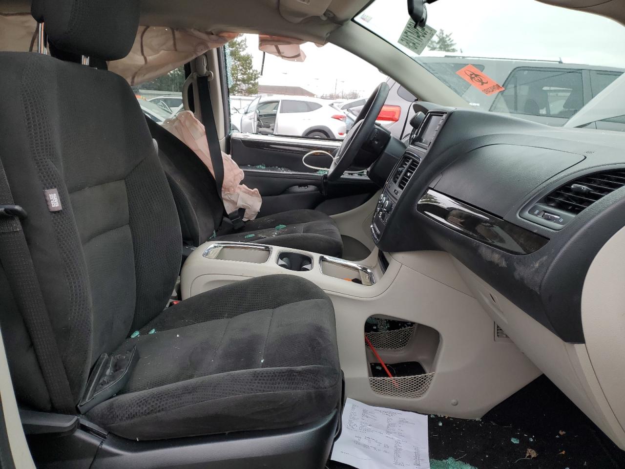 2016 Dodge Caravan VIN 2C4RDGCG3GR319874 Copart auction photo, all over damage thumbnail 7