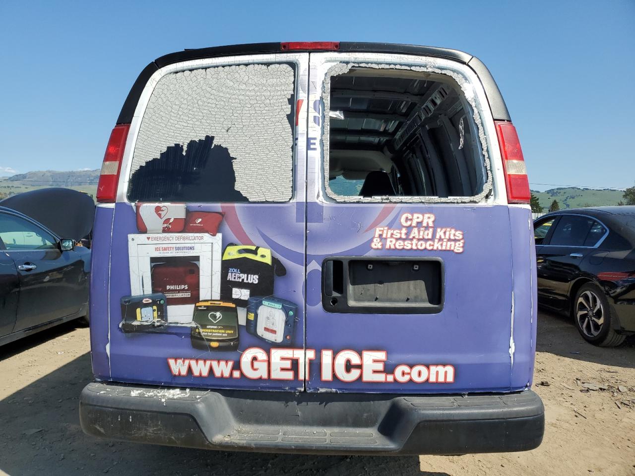 2007 Chevrolet Express VIN 1GCFG15X471116873 Copart auction photo, vandalism damage thumbnail 6