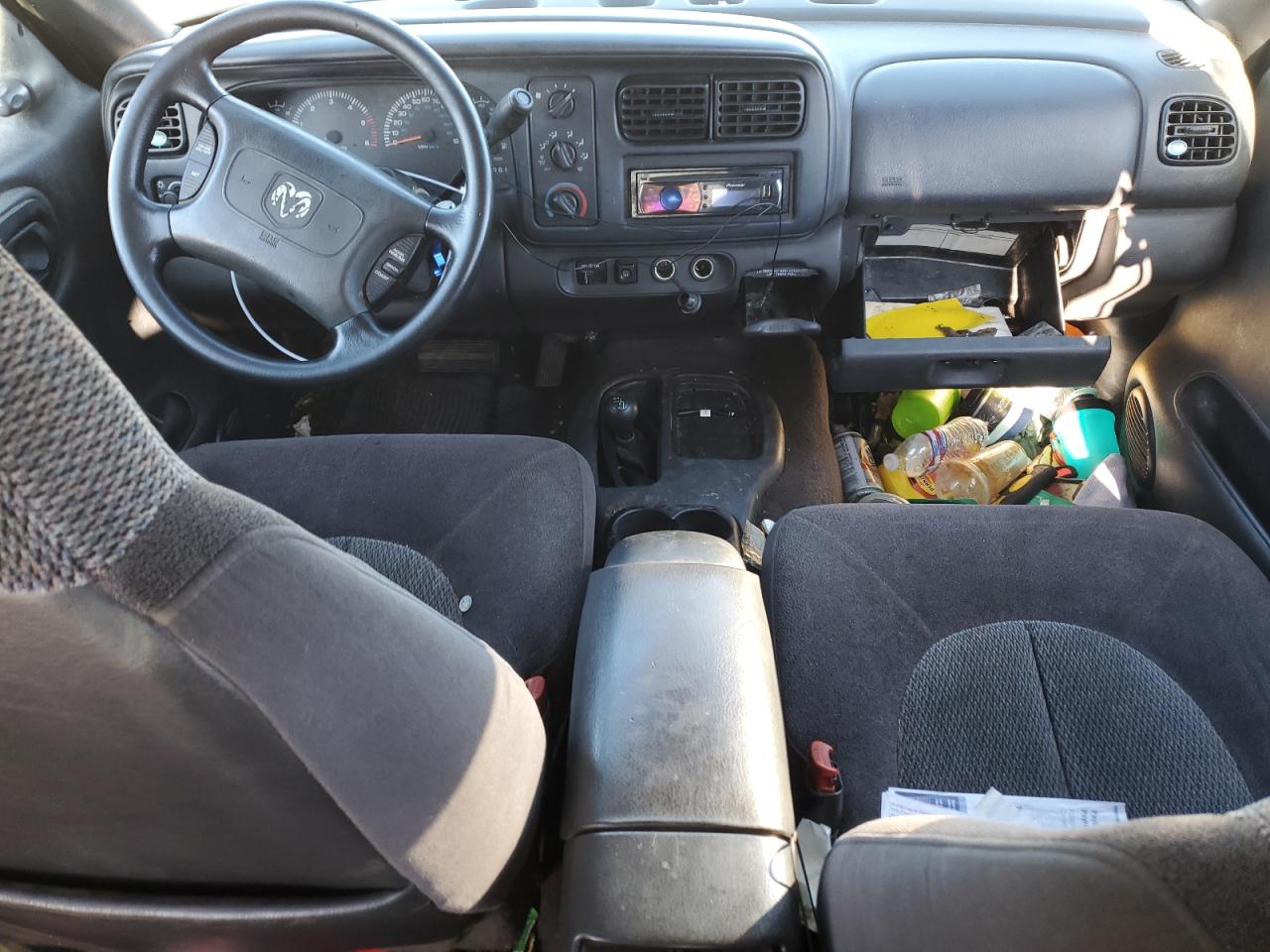 1998 Dodge Durango VIN 1B4HS28Y6WF186231 Copart auction photo, front end / minor dent/scratches damage thumbnail 8