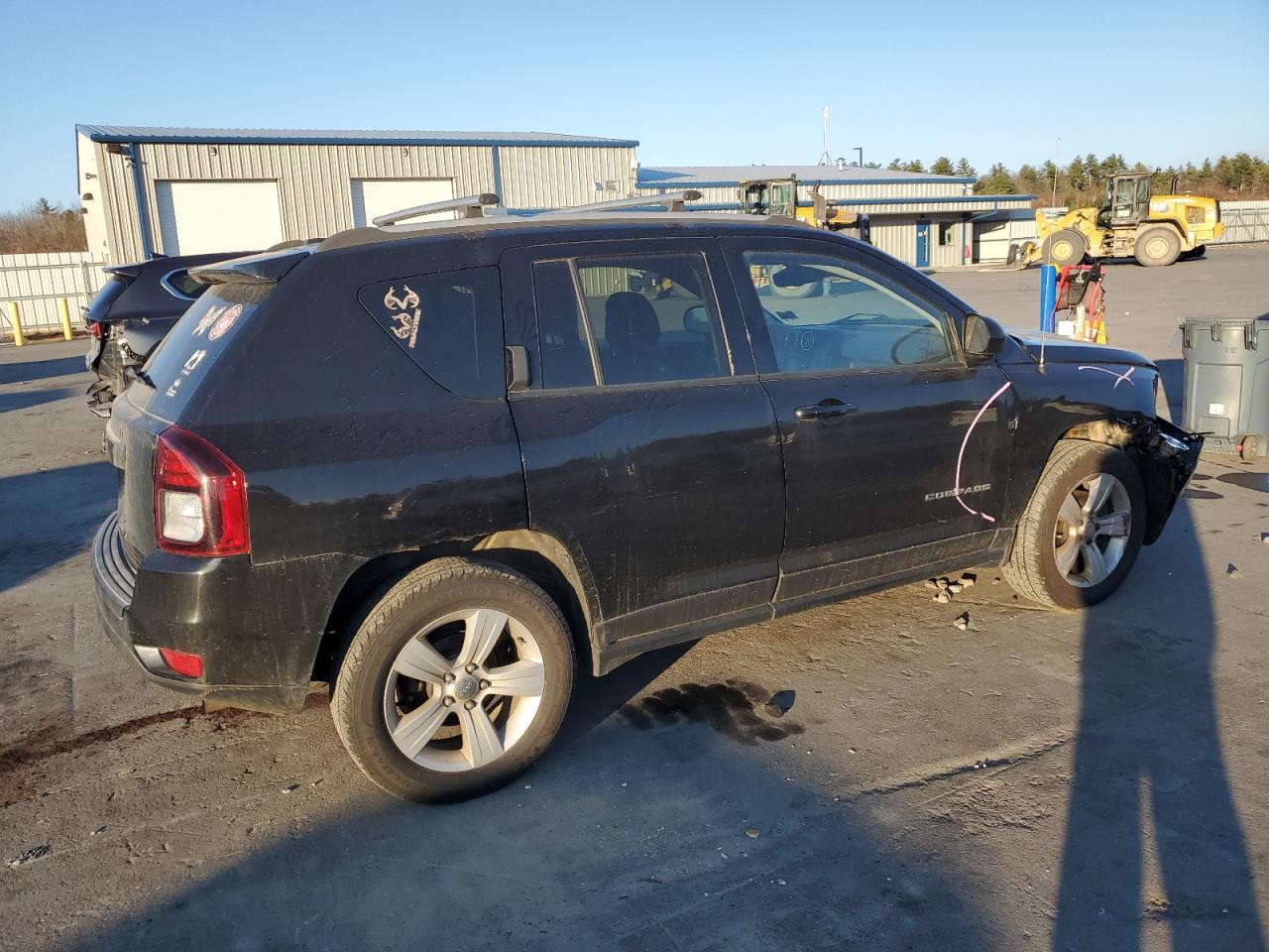 2016 Jeep Compass VIN 1C4NJDBB3GD757437 Copart auction photo, front end / side damage thumbnail 3