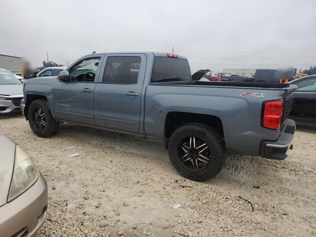 2015 Chevrolet Silverado VIN 3GCUKRECXFG479423 Copart auction photo, front end damage thumbnail 2