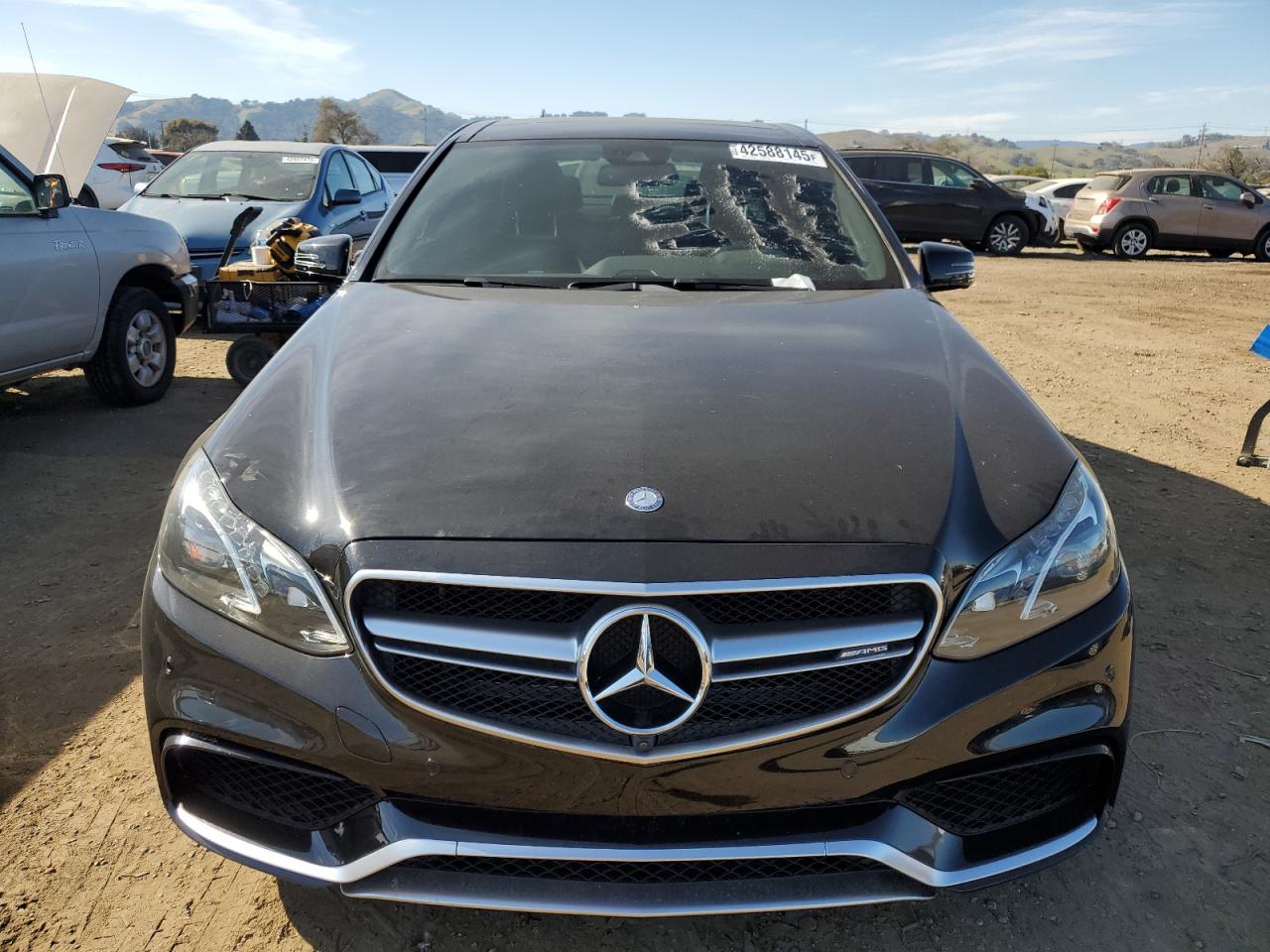 2015 Mercedes-Benz E-klasse VIN WDDHF7GB8FB152189 Copart auction photo, minor dent/scratches damage thumbnail 5