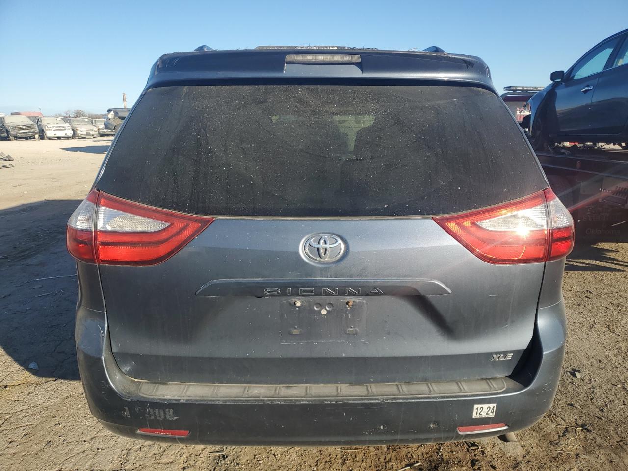 2015 Toyota Sienna VIN 5TDYK3DC6FS543040 Copart auction photo, water/flood damage thumbnail 6