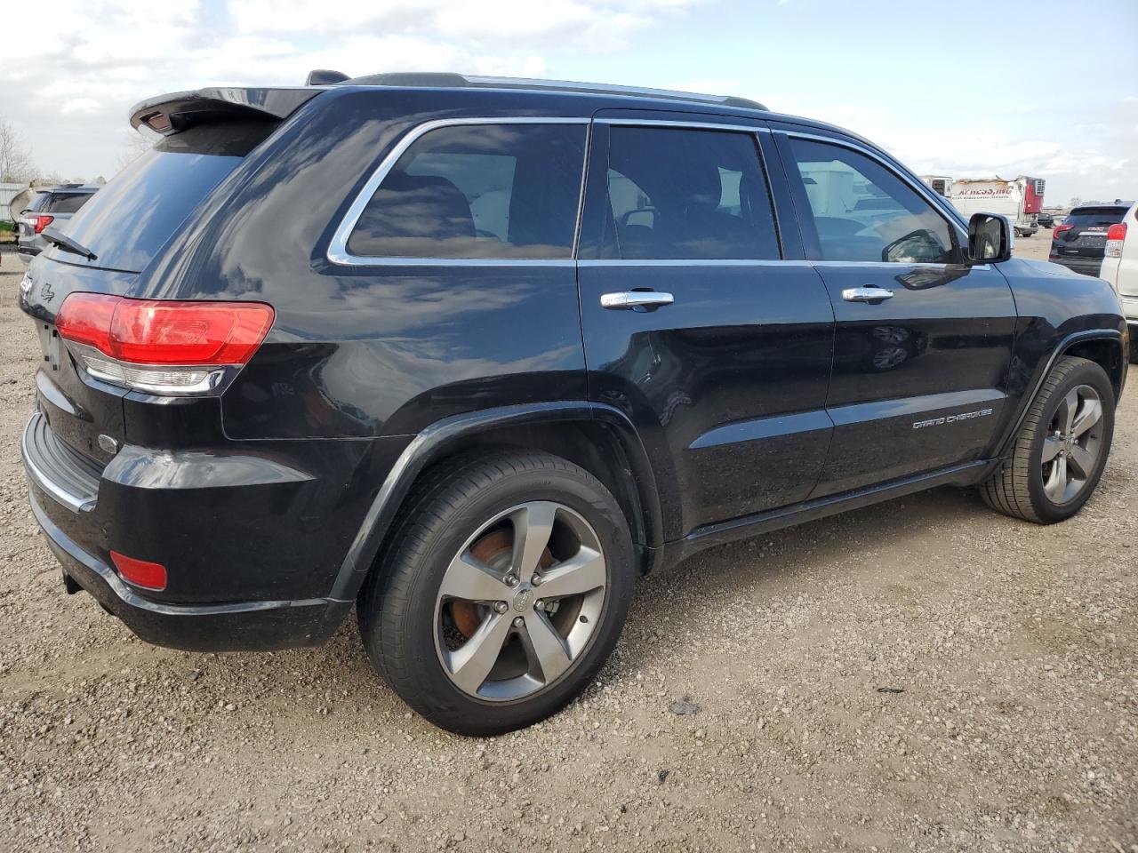 2016 Jeep Grand Cherokee VIN 1C4RJECG1GC345038 Copart auction photo, vandalism / front end damage thumbnail 3