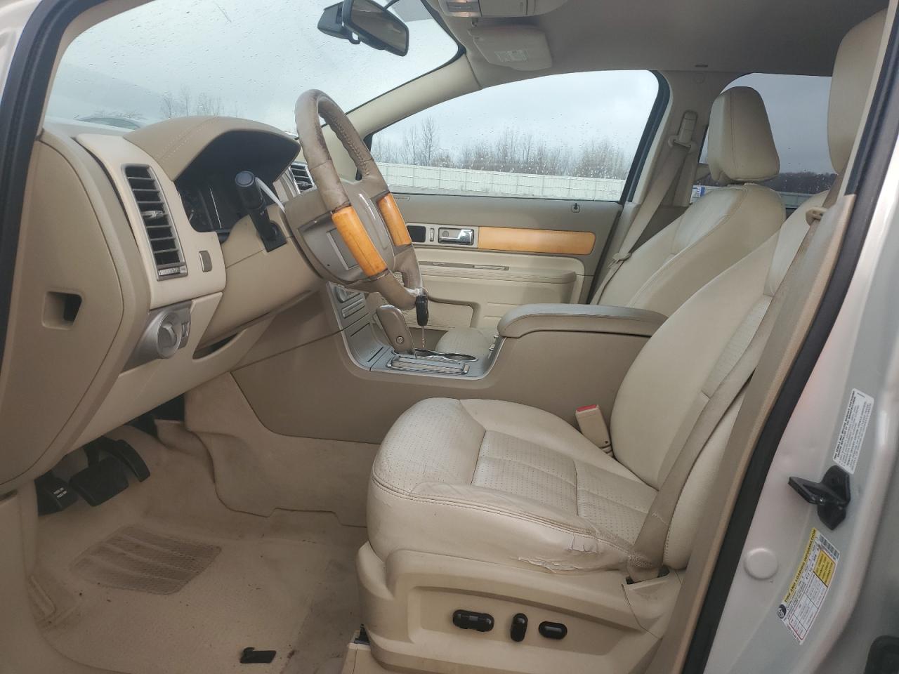 2007 Lincoln MKX VIN 2LMDU88C07BJ07366 Copart auction photo, rear end damage thumbnail 7