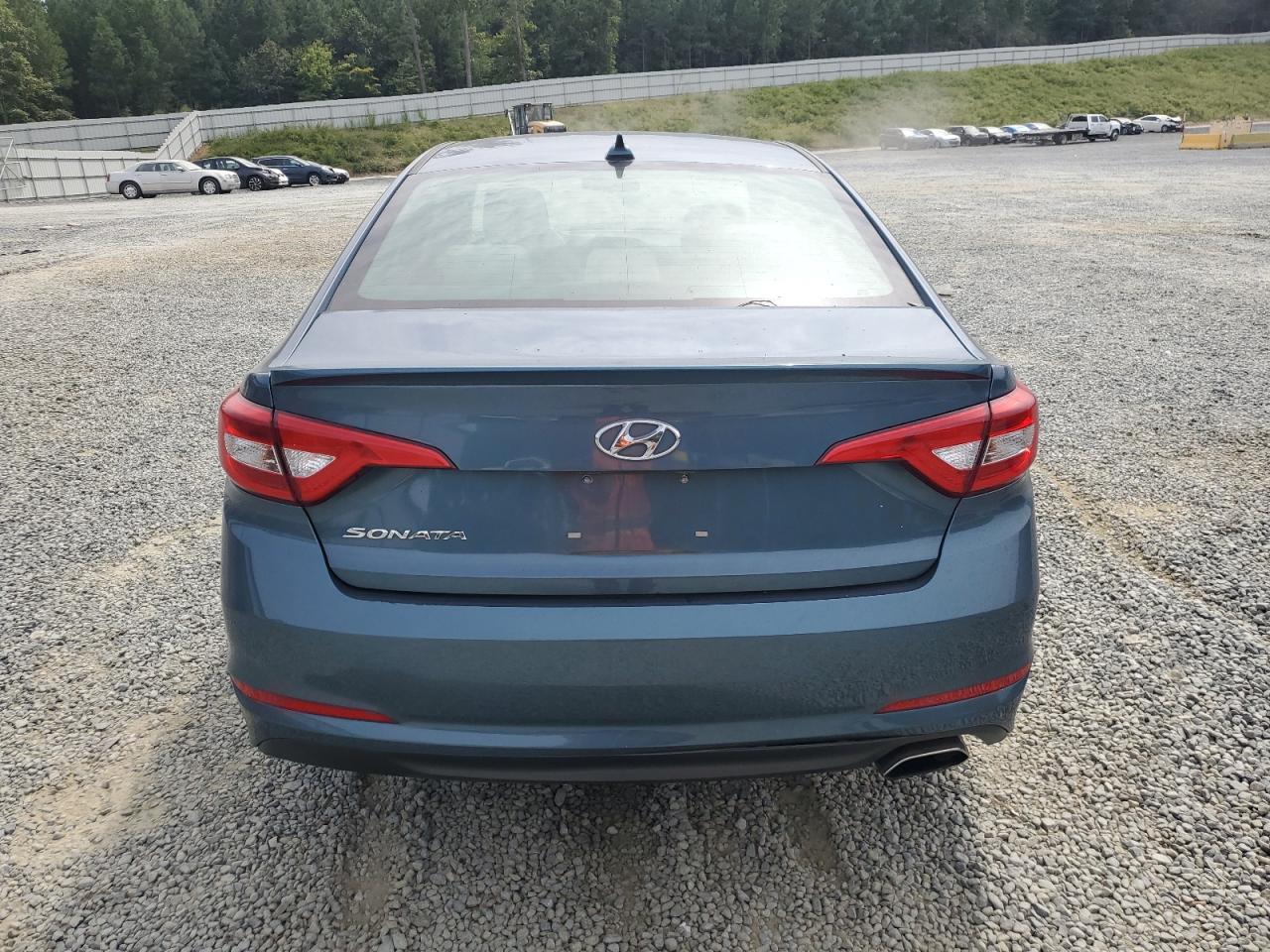 2017 Hyundai Sonata VIN 5NPE24AF0HH447193 Copart auction photo, all over damage thumbnail 6