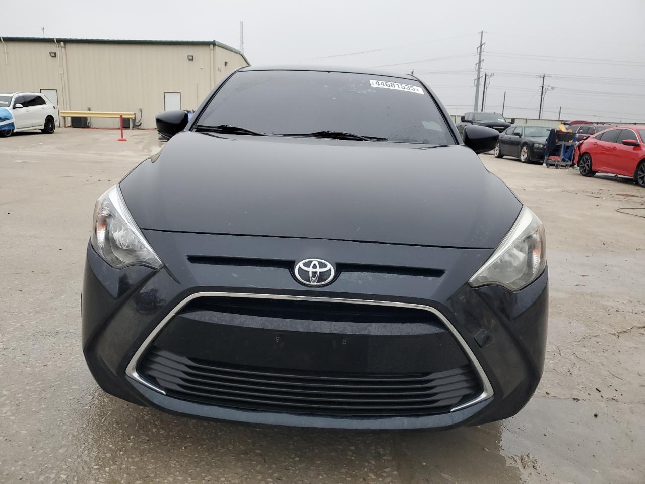 2018 Toyota Yaris VIN 3MYDLBYV0JY303647 Copart auction photo, burn - interior / hail damage thumbnail 5