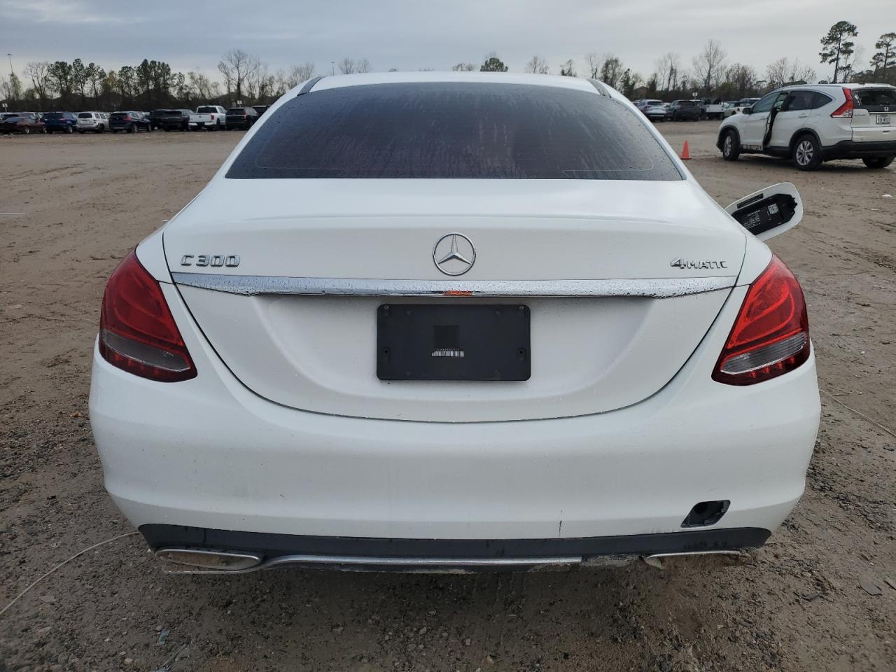 2015 Mercedes-Benz C-klasse VIN 55SWF4KB4FU037513 Copart auction photo, front end / side damage thumbnail 6
