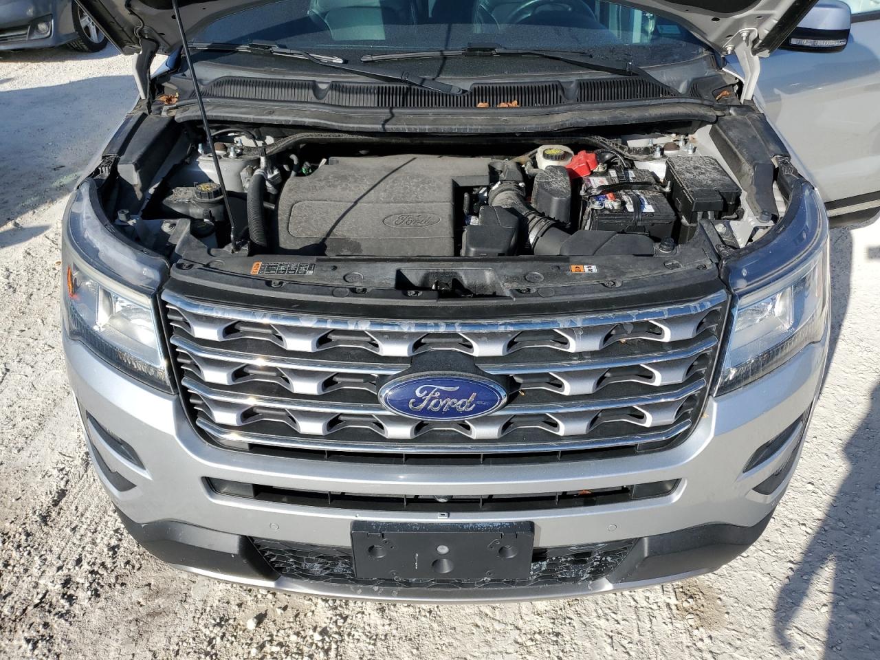 2017 Ford Explorer VIN 1FM5K7F88HGC23164 Copart auction photo, water/flood damage thumbnail 12
