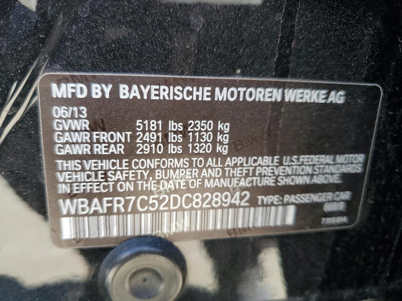 2013 BMW 5er VIN WBAFR7C52DC828942 Copart auction photo, front end / rear end damage thumbnail 14