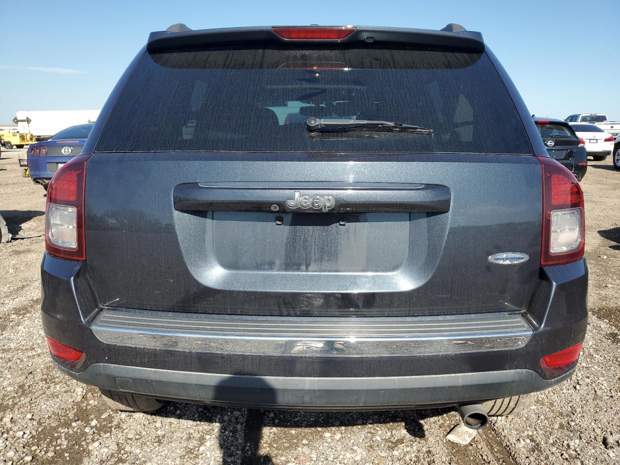 2016 Jeep Compass VIN 1C4NJCEA1GD536061 Copart auction photo, front end / minor dent/scratches damage thumbnail 6