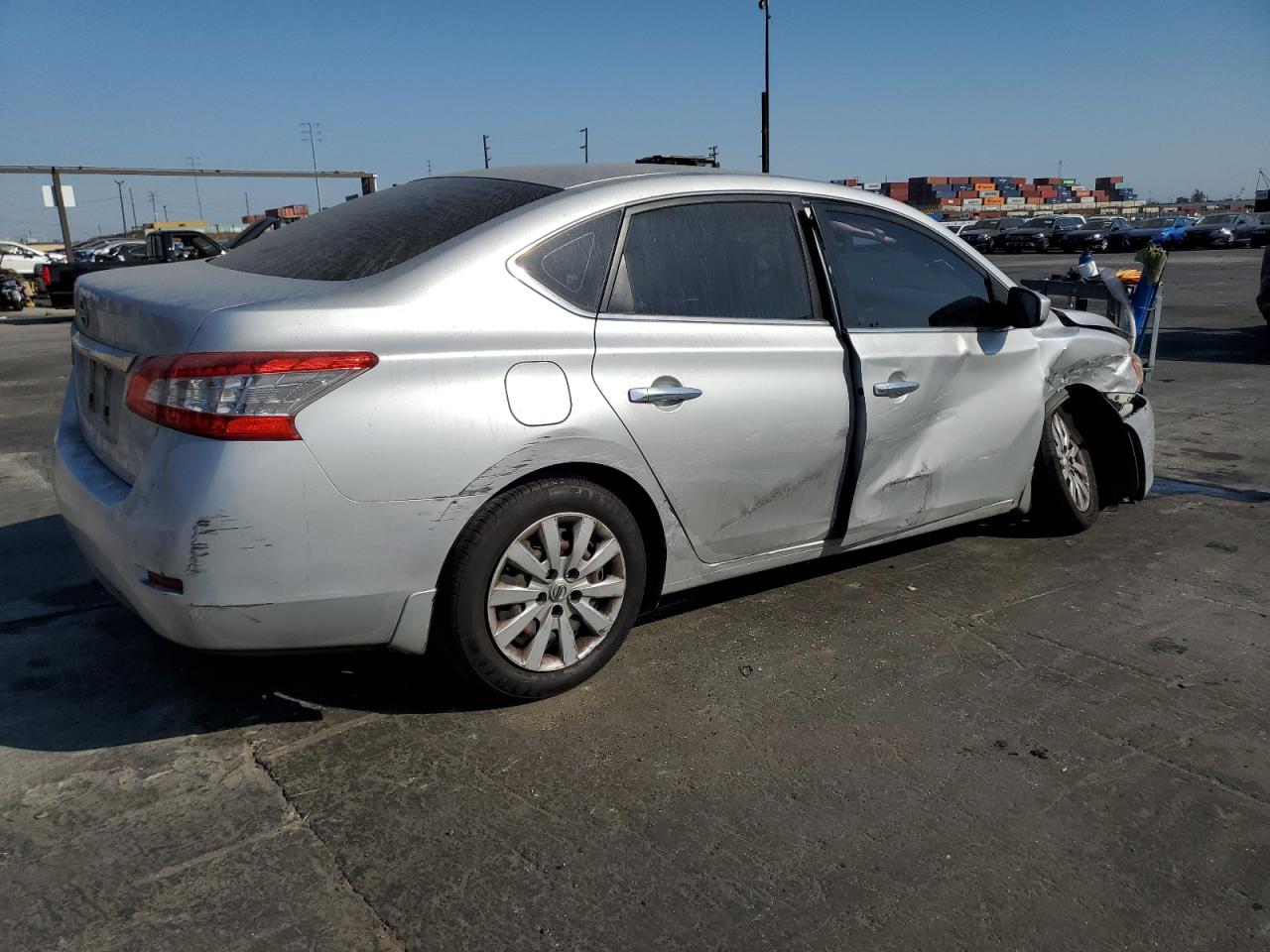 2015 Nissan Sentra VIN 3N1AB7AP1FY295274 Copart auction photo, front end damage thumbnail 3