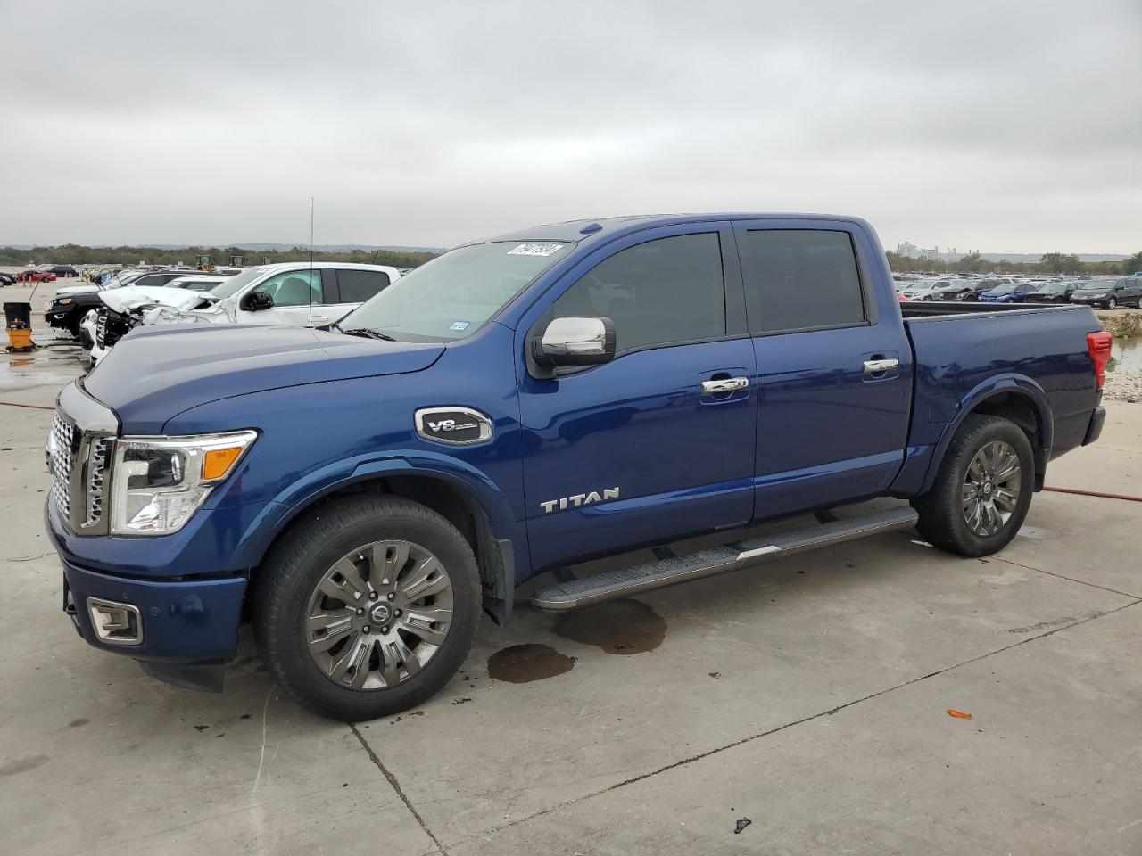 2017 Nissan Titan VIN 1N6AA1E65HN568647