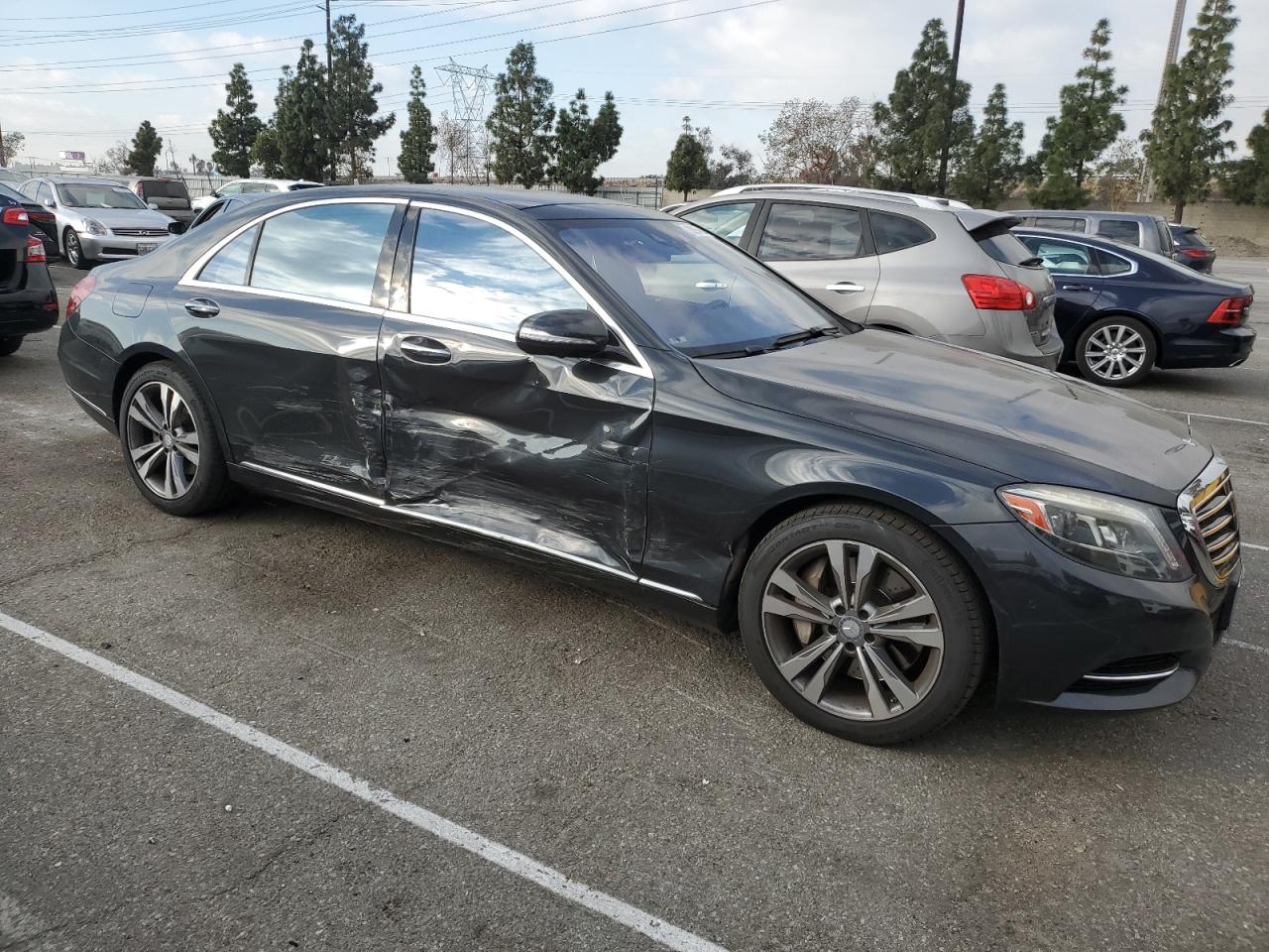 2016 Mercedes-Benz S-klasse VIN WDDUG8CB4GA206943 Copart auction photo, side damage thumbnail 4