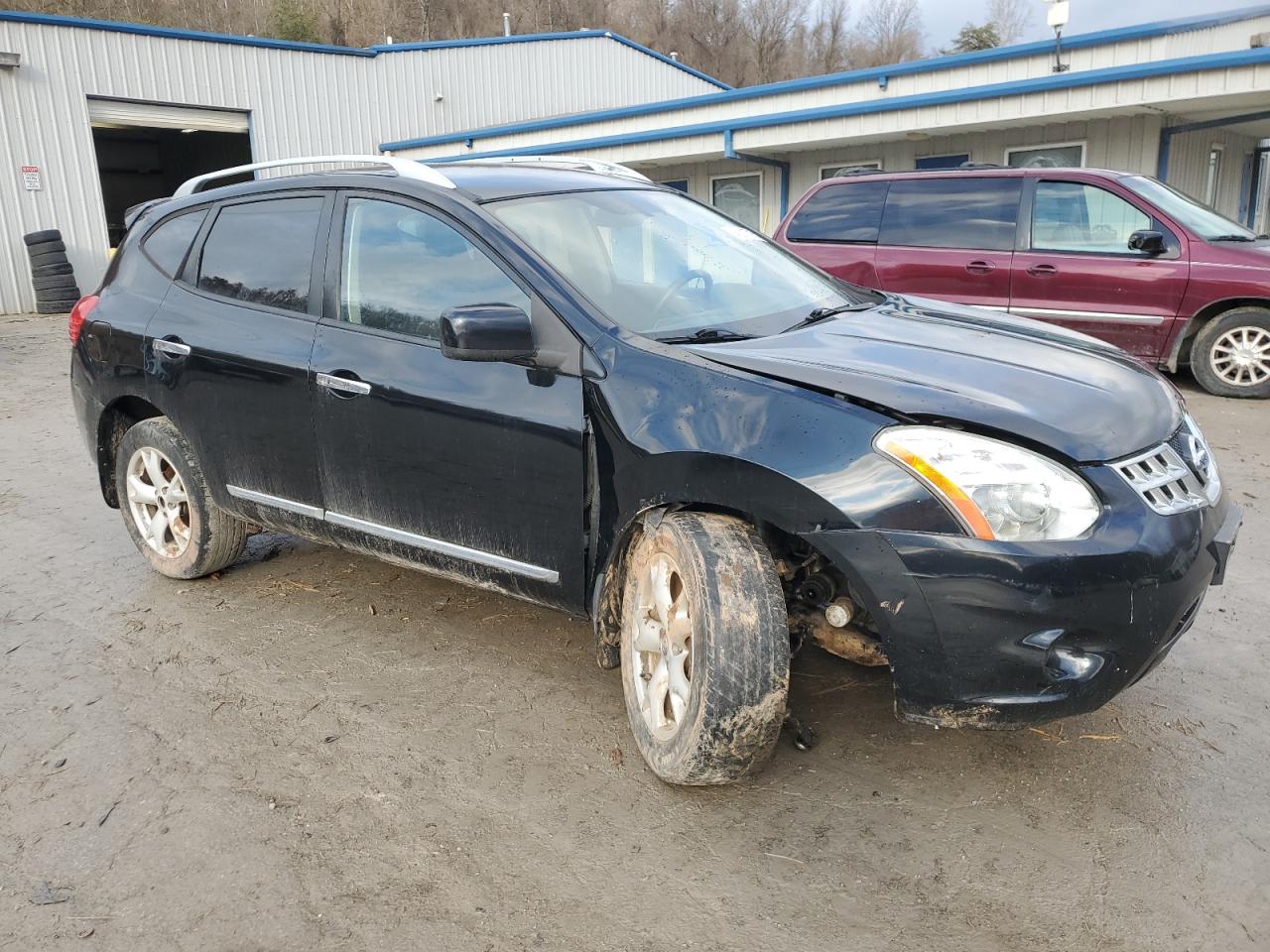 2011 Nissan Rogue VIN JN8AS5MV1BW662403 Copart auction photo, front end damage thumbnail 4