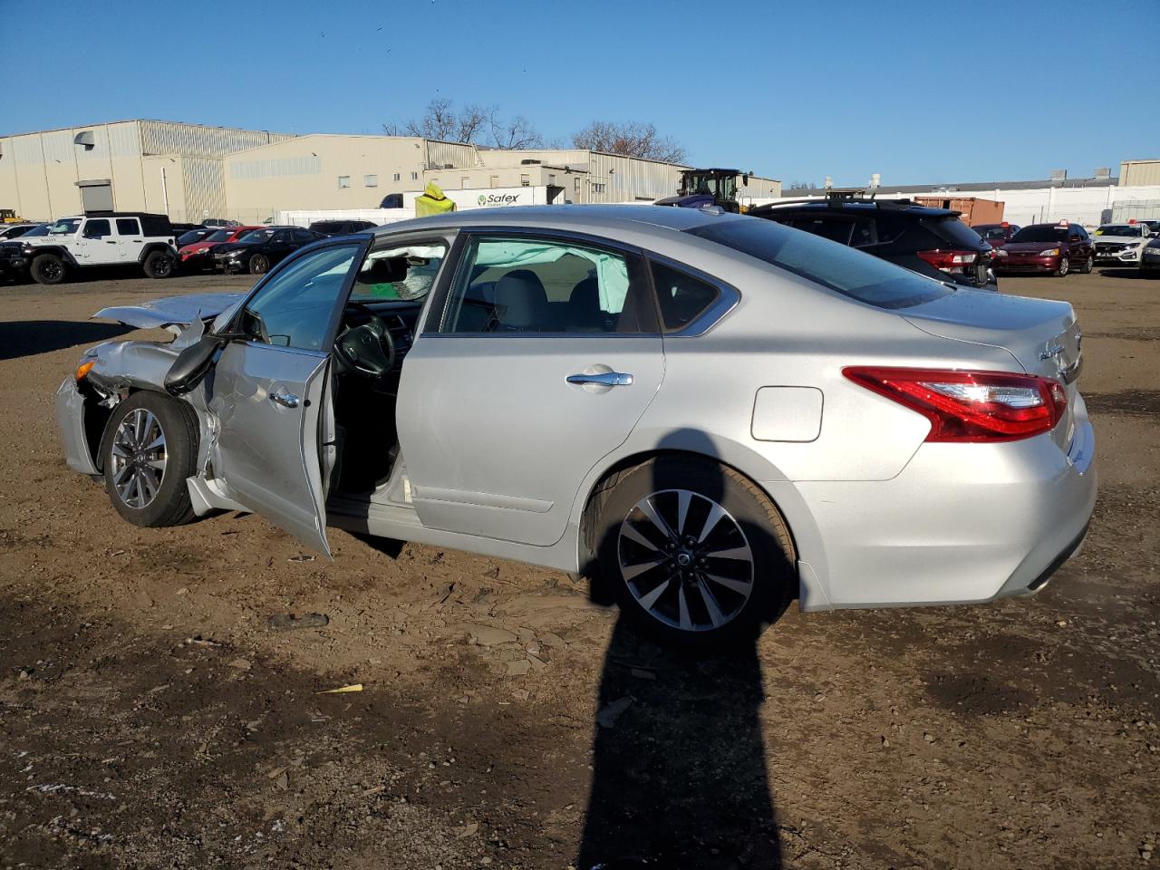 2016 Nissan Altima VIN 1N4AL3AP5GC163248 Copart auction photo, front end / side damage thumbnail 2