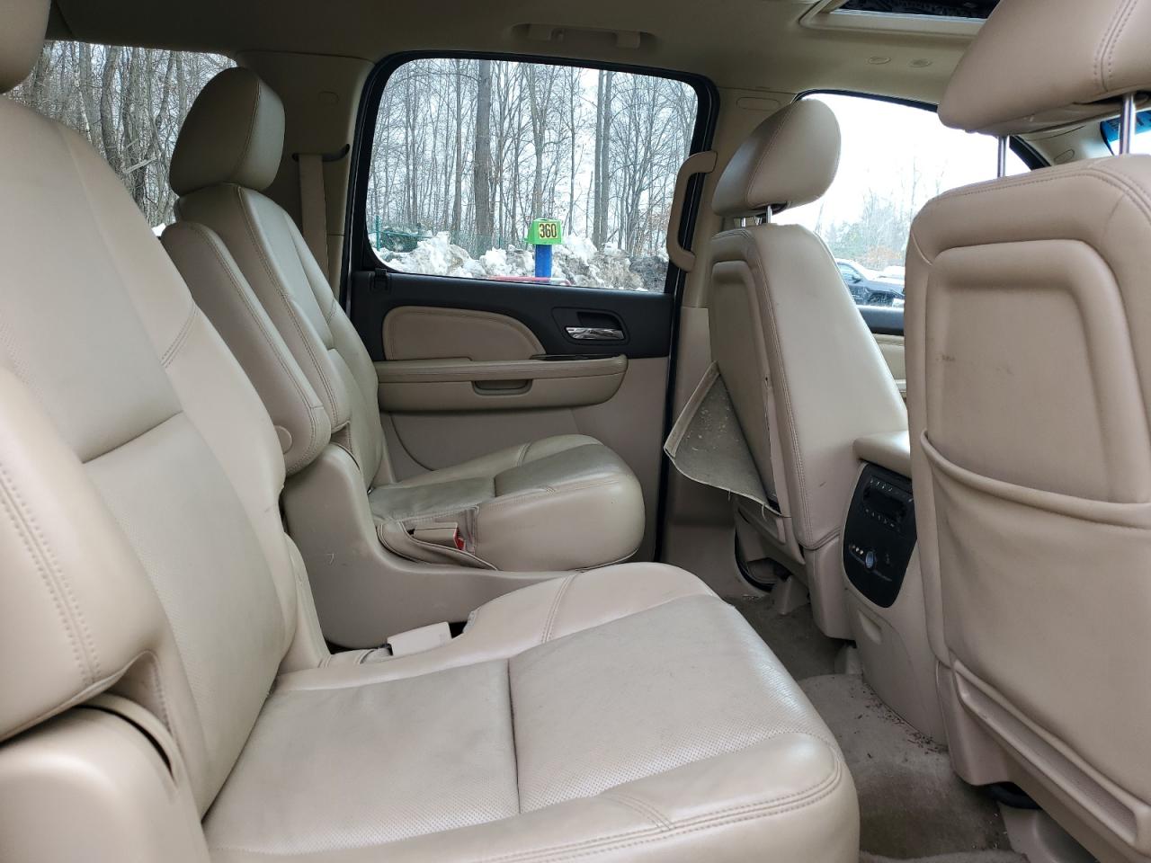 2013 GMC Yukon VIN 1GKS2MEF7DR155772 Copart auction photo, minor dent/scratches damage thumbnail 11