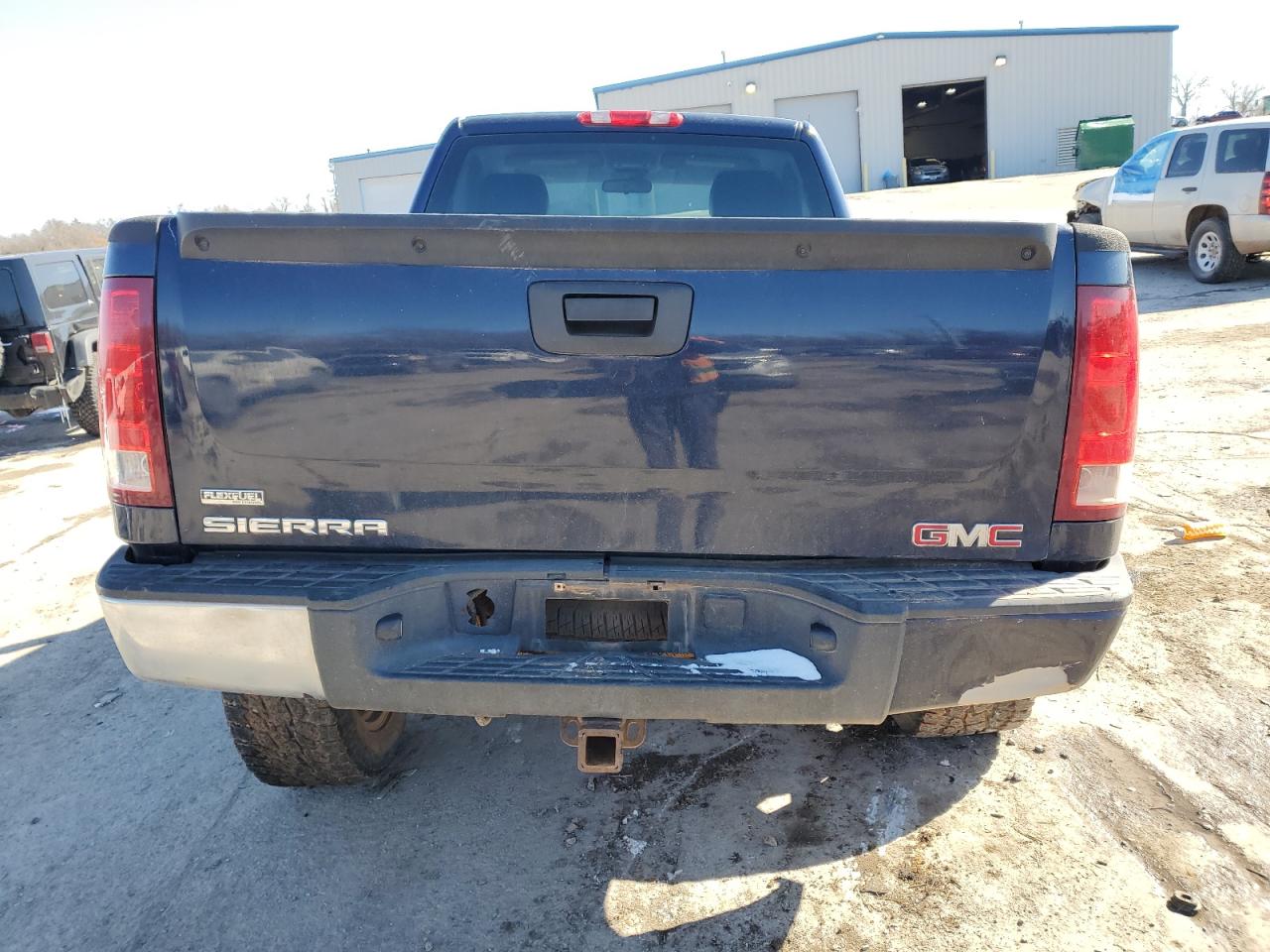 2010 GMC Sierra VIN 1GTPKTEA2AZ131875 Copart auction photo, front end / side damage thumbnail 6