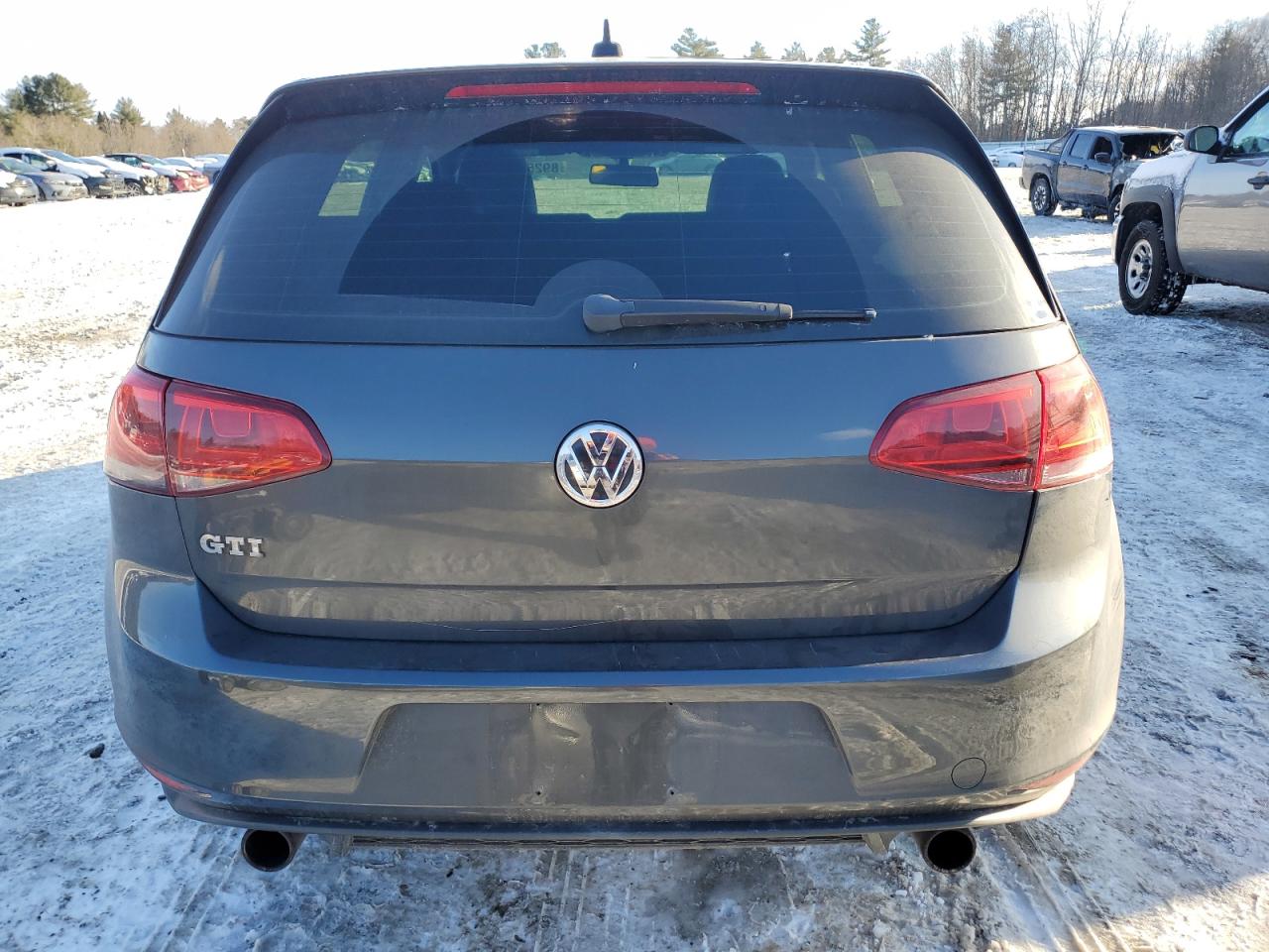 2015 Volkswagen GTI VIN 3VW4T7AU2FM012138 Copart auction photo, front end damage thumbnail 6