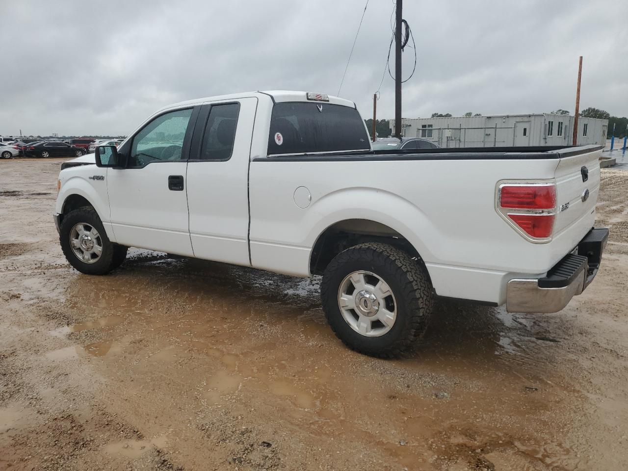 2013 Ford F-150 VIN 1FTEX1CM0DKF99899 Copart auction photo, front end / minor dent/scratches damage thumbnail 2