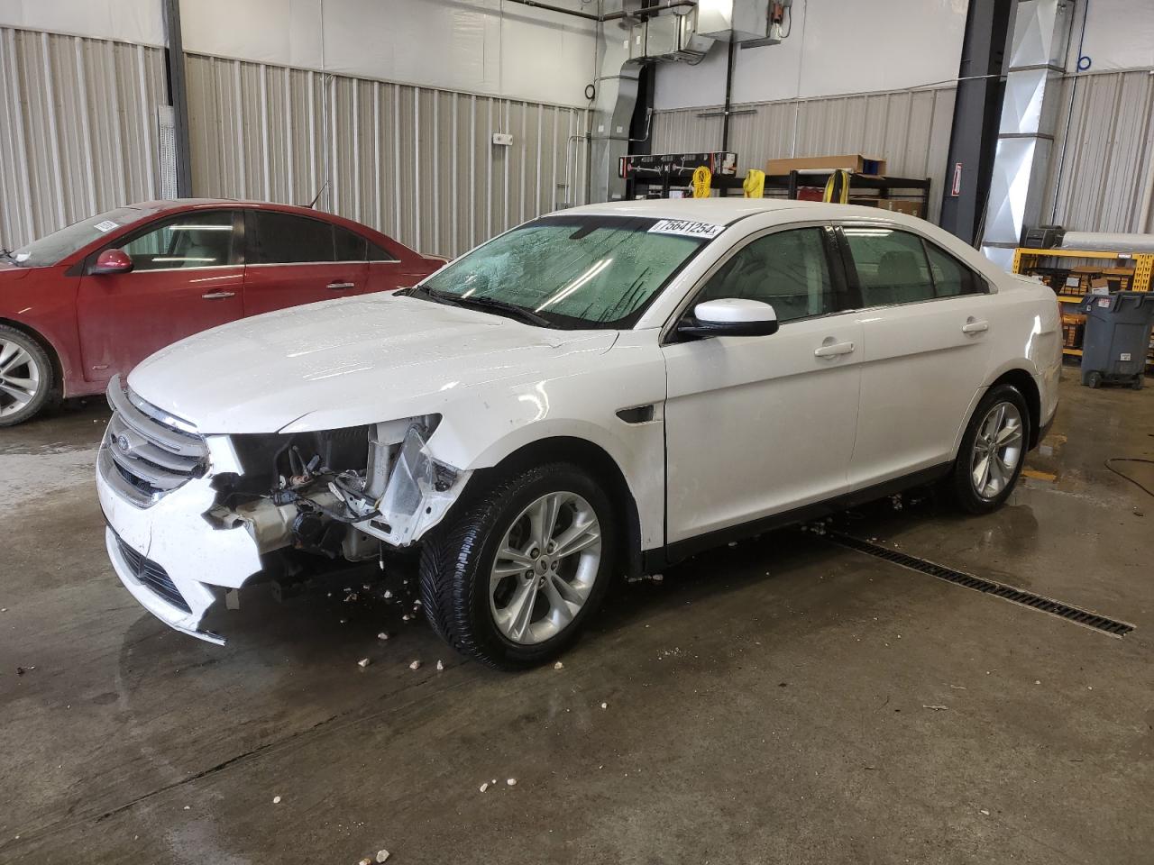 2013 Ford Taurus VIN 1FAHP2E80DG136320