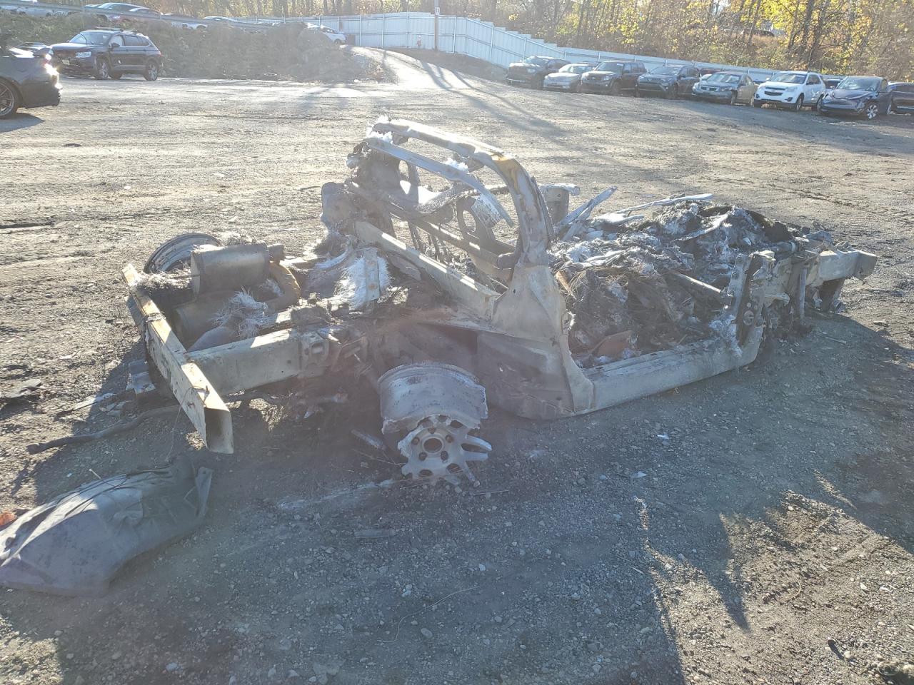 2006 Chevrolet Corvette VIN 1G1YY25UX65104440 Copart auction photo, burn / all over damage thumbnail 3