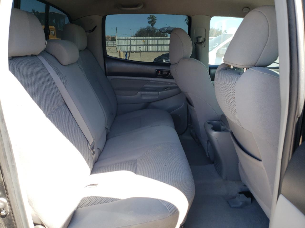 2010 Toyota Tacoma VIN 3TMLU4EN4AM054901 Copart auction photo, front end / rear end damage thumbnail 10