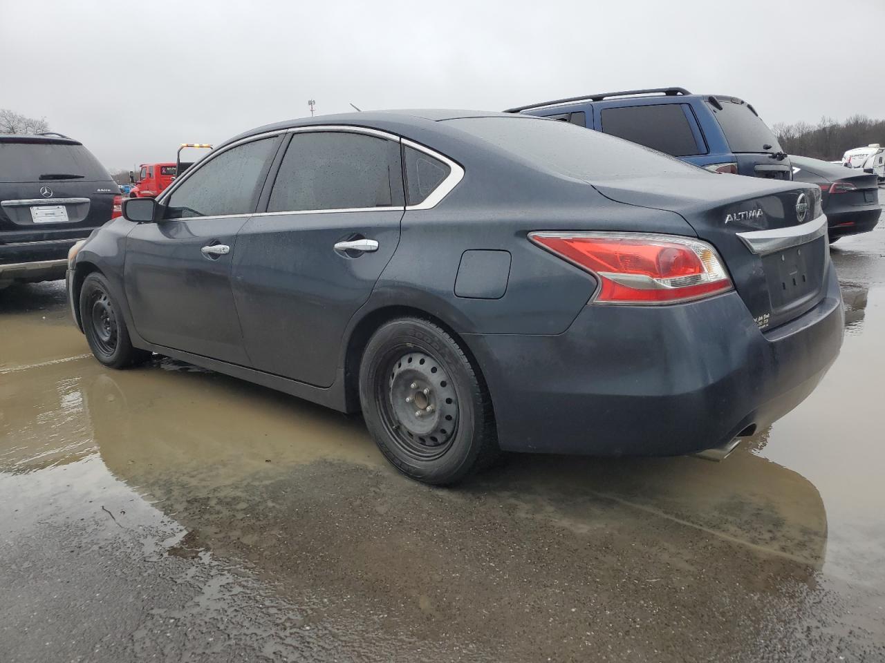 2015 Nissan Altima VIN 1N4AL3AP5FC123895 Copart auction photo, front end / undercarriage damage thumbnail 2