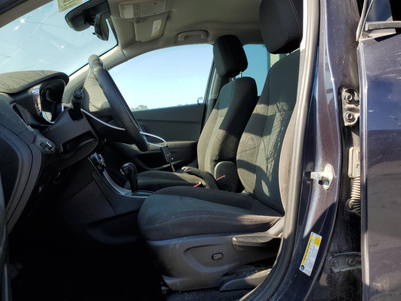2018 Chevrolet Trax VIN 3GNCJNSB0JL355221 Copart auction photo, all over / undercarriage damage thumbnail 7