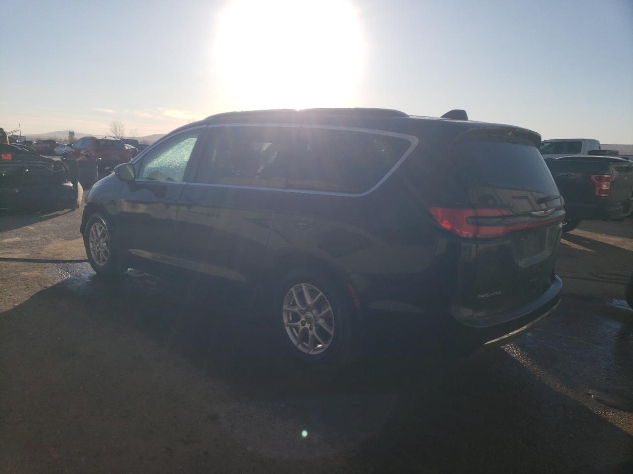 2022 Chrysler Pacifica VIN 2C4RC1BG3NR190274 Copart auction photo, front end / undercarriage damage thumbnail 2