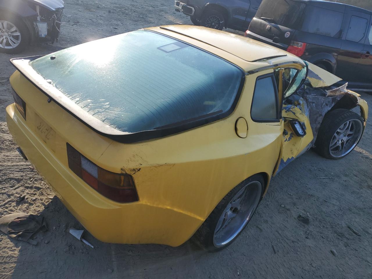 1987 Porsche 924 VIN WP0AA0921HN455721 Copart auction photo, rollover / mechanical damage thumbnail 3