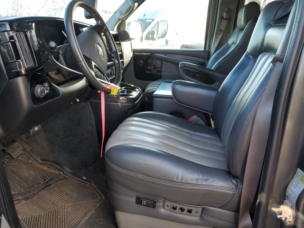 2014 Chevrolet Express VIN 1GBSHDC45E1122771 Copart auction photo, front end damage thumbnail 7