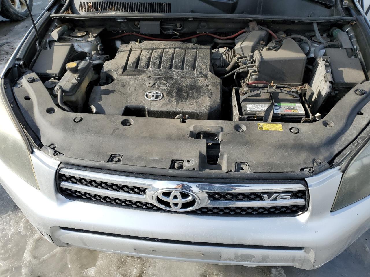 2007 Toyota RAV 4 VIN JTMBK31VX76025008 Copart auction photo, rear end damage thumbnail 12